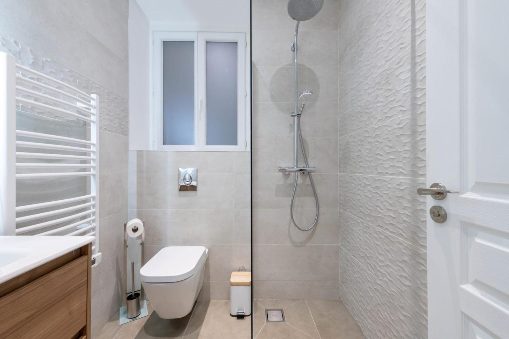 Apartamento Modern 2-br With Balconies 3 Min From Palais Des Festivals