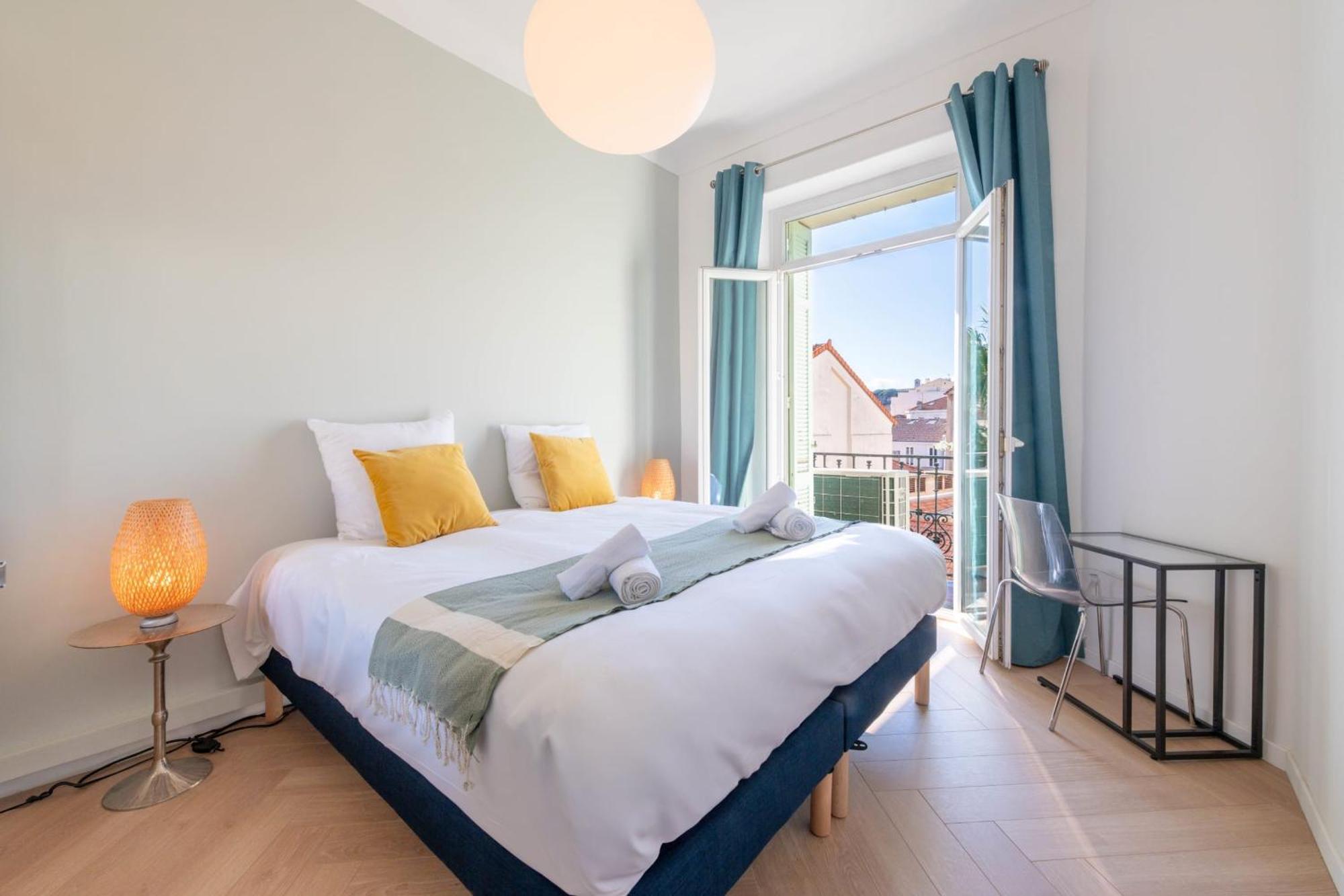 Modern 2-br With Balconies 3 Min From Palais Des Festivals * Cannes